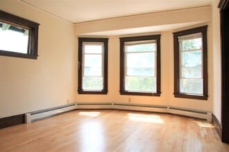 95 Lexington Ave, Unit 4 in Cambridge, MA - Building Photo - Building Photo