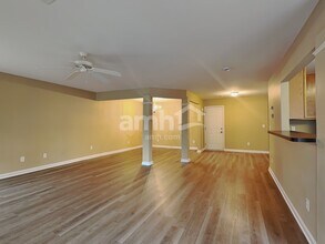 501 Timber Meadow Lake in Fuquay Varina, NC - Building Photo - Building Photo