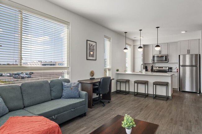 6160 N Rural St in Indianapolis, IN - Building Photo - Building Photo