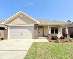 5204 Parkside Dr in Pace, FL - Building Photo