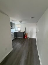 1717 S 10th St in Philadelphia, PA - Building Photo - Building Photo