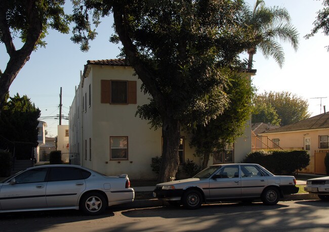 2010 Pine Ave in Long Beach, CA - Building Photo - Building Photo