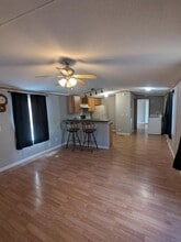 611 W Matthews St in Chillicothe, IL - Building Photo - Building Photo