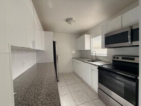 1513 NW 15th Ave in Fort Lauderdale, FL - Building Photo