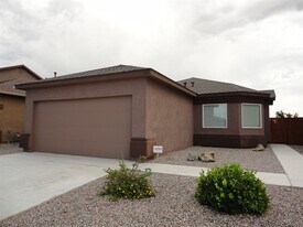 3744 Lonesome Ridge St NE in Rio Rancho, NM - Building Photo