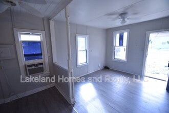 4056 Orange Ave SE in Highland City, FL - Building Photo - Building Photo