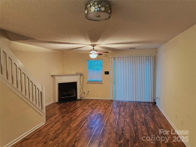 10247 Reindeer Way Ln in Charlotte, NC - Building Photo - Building Photo