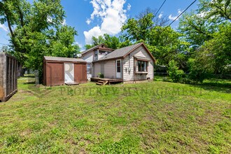 415 E Vine St in Mulvane, KS - Building Photo - Building Photo
