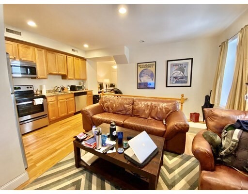 3 Jerusalem Pl-Unit -1 in Boston, MA - Foto de edificio - Building Photo