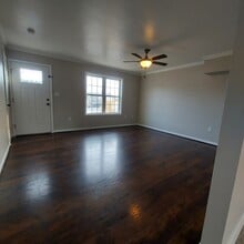 102 Kadies Ln in Edinburg, VA - Foto de edificio - Building Photo