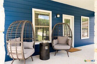 1526 Bonnyview Dr in Canyon Lake, TX - Building Photo - Building Photo