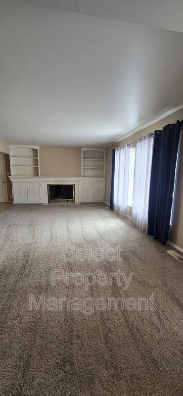 5437 Covington Rd in Fort Wayne, IN - Building Photo - Building Photo