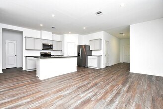 24311 Saddlestone Green Dr in Spring, TX - Building Photo - Building Photo