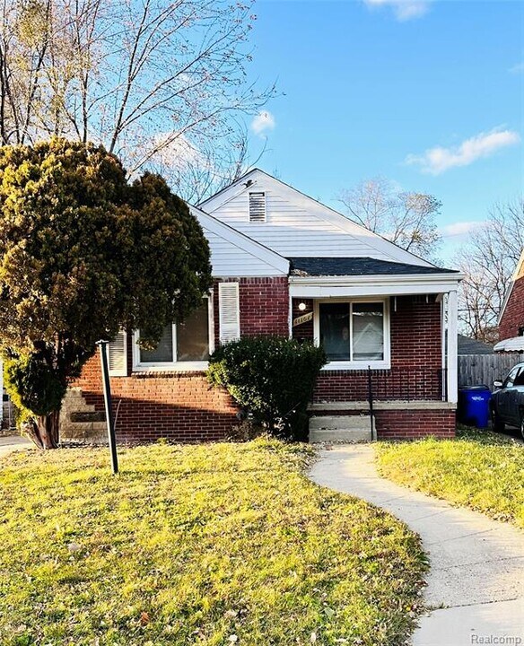 11101 Kennebec St in Detroit, MI - Building Photo