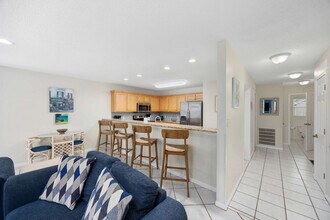 111A S Yaupon Dr in Surfside Beach, SC - Building Photo - Building Photo