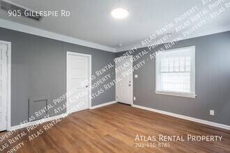 905 Gillespie Rd in Chattanooga, TN - Building Photo - Building Photo