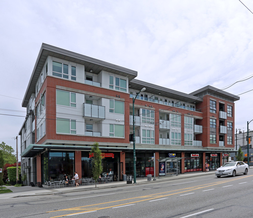 Bluetree Homes on Main Street in Vancouver, BC - Building Photo