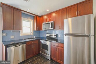 2619-25 South St in Philadelphia, PA - Building Photo - Building Photo