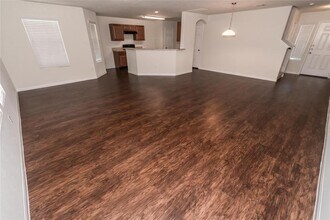 2436 W Werrington Way in Houston, TX - Building Photo - Building Photo