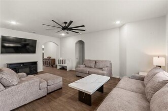115 Oak Spgs Lp in Mabank, TX - Building Photo - Building Photo