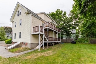 21 Spring St in Stoneham, MA - Building Photo - Building Photo