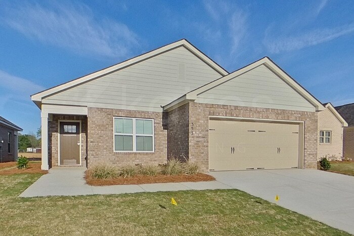 353 Angela St in Prattville, AL - Building Photo