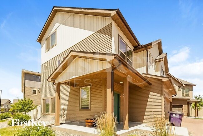 19189 E 54th Pl in Denver, CO - Building Photo - Building Photo