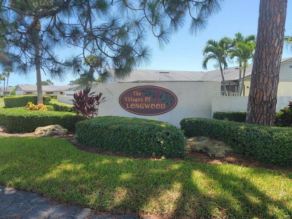 1451 Captains Walk in Fort Pierce, FL - Building Photo