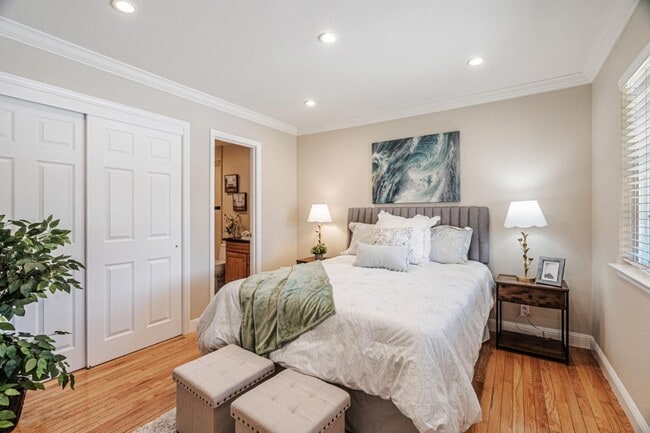 property at 3334 Dias Dr