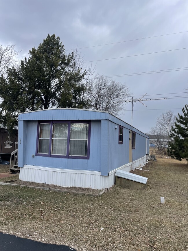 property at 1018 Washington Ave S