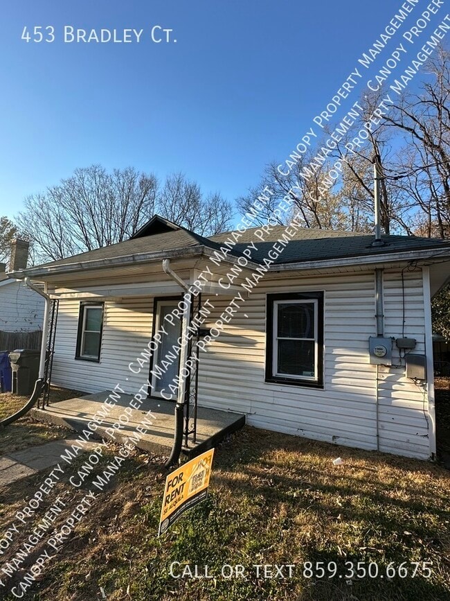 453 Bradley Ct in Lexington, KY - Building Photo - Building Photo