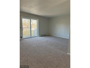 880 E 6th St in New Richmond, WI - Building Photo - Building Photo