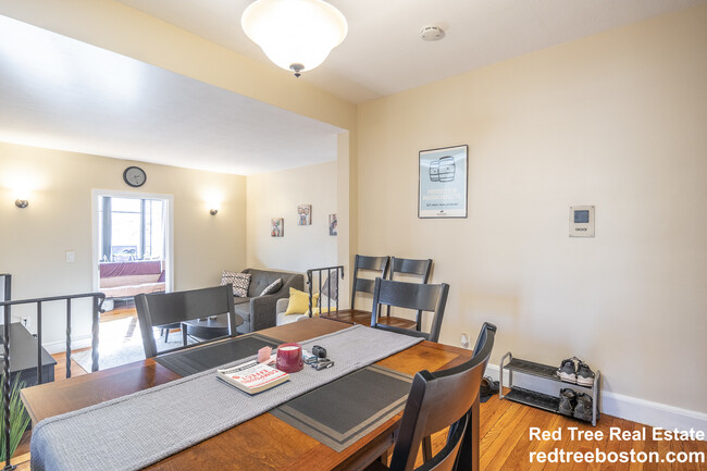69 Strathmore Rd, Unit 27 in Boston, MA - Foto de edificio - Building Photo
