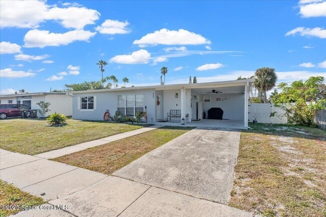 948 Canada St NE in Palm Bay, FL - Building Photo - Building Photo
