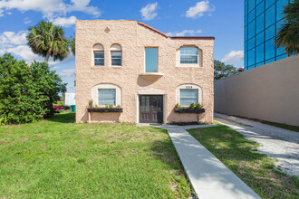 1219 E Strawbridge Ave in Melbourne, FL - Building Photo - Building Photo