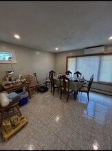 11 Vinal Ave in Somerville, MA - Building Photo - Building Photo