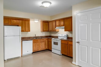 Parkview Apartments in Orange, VA - Building Photo - Interior Photo