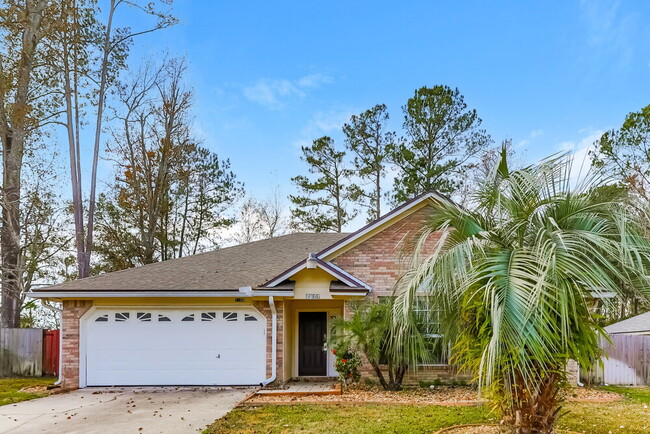 property at 1906 Suwannee River Dr