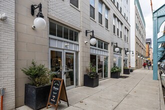 The Quaker in Philadelphia, PA - Building Photo - Building Photo