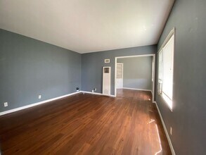 483-483 Merritt Ave in Oakland, CA - Building Photo - Building Photo