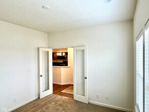 6250 Shale Crescent Dr in West Lafayette, IN - Building Photo - Building Photo