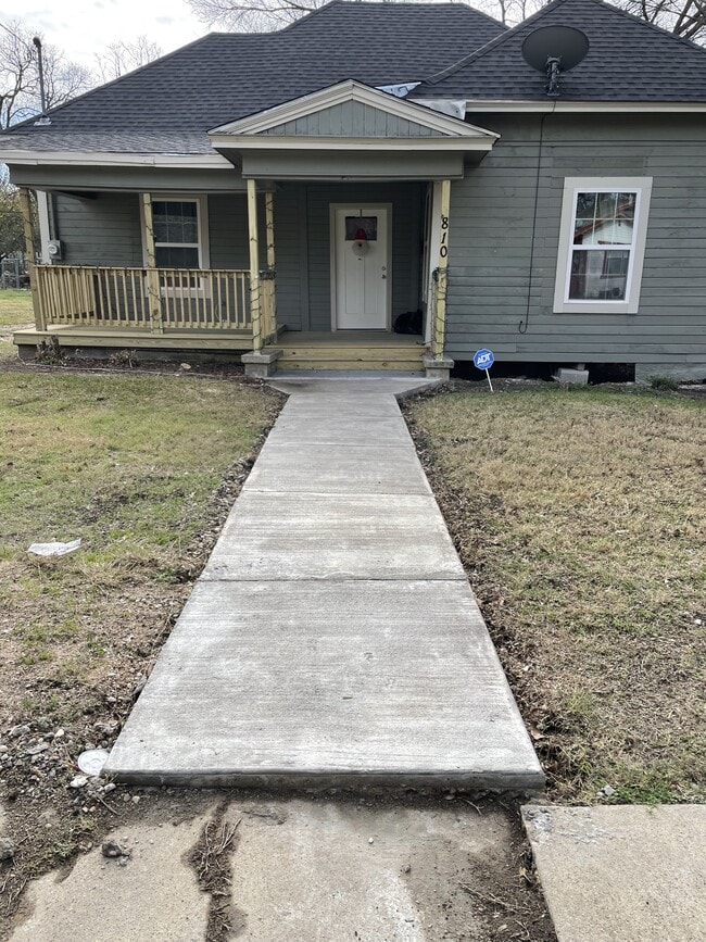 property at 810 Park Dr