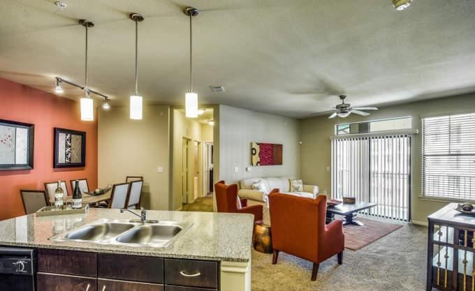 20801 Highland Knolls Dr in Katy, TX - Building Photo