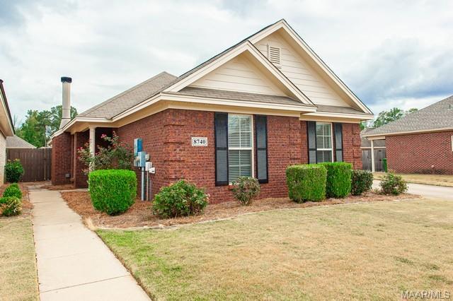 8740 Lindsey Ln in Montgomery, AL - Foto de edificio - Building Photo