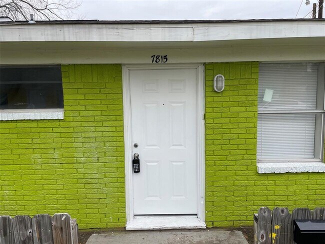 7815 Glass St photo'