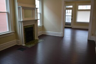 1257 Dennison Ave in Columbus, OH - Building Photo