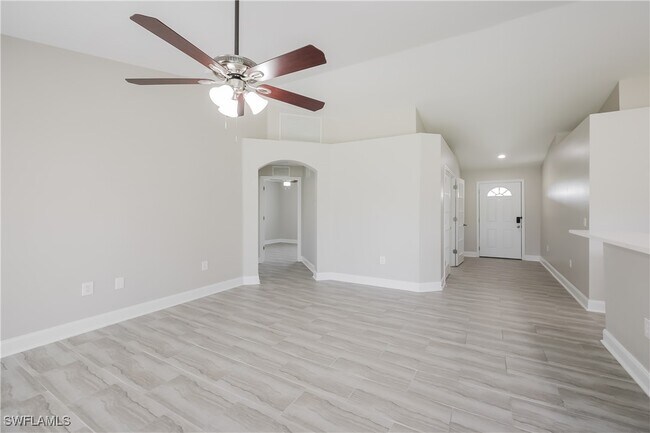 2322 NE 24th Terrace in Cape Coral, FL - Building Photo - Building Photo