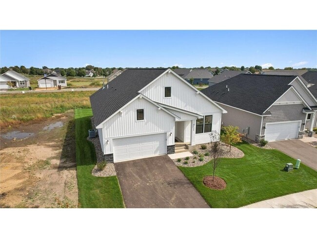 2133 Westpointe Dr in Hastings, MN - Building Photo - Building Photo