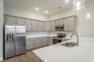 578 Strong Ave in Red Bank, TN - Building Photo - Building Photo