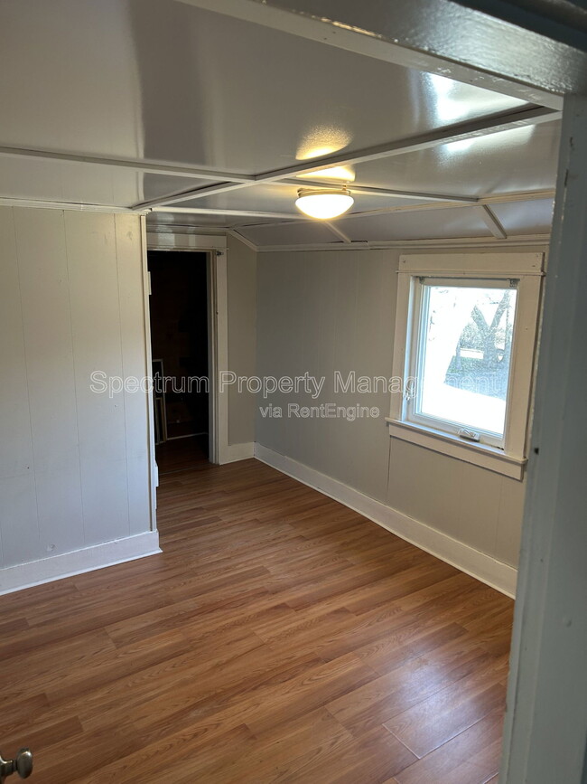 property at 94 Front St